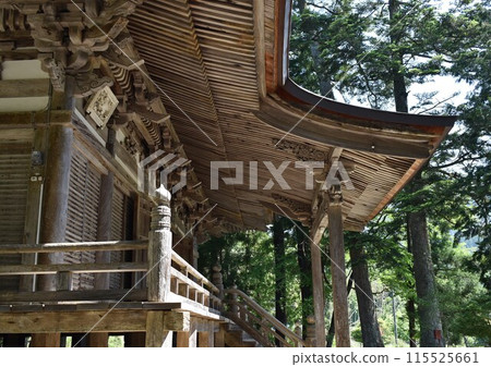 The quiet main hall of an old temple The quiet main hall of an old temple 115525661