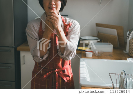 主婦 家庭主婦 女生 115526914