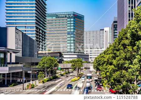 [Kanagawa Prefecture] Image of buildings and traffic in Yokohama Minato Mirai 115528788