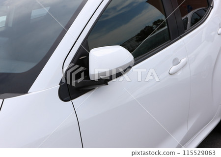 Yaris door mirror Yaris door mirror 115529063