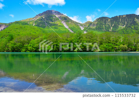 Spring Kamikochi Taisho Pond Yakedake 115533732