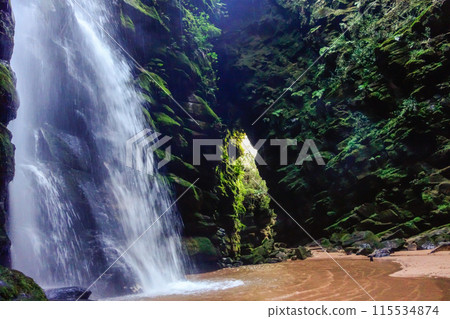 Waterfall called Buraco do Padre in Ponta Grossa, Parana, Brazil Waterfall called Buraco do Padre in Ponta Grossa, Parana, Brazil 115534874