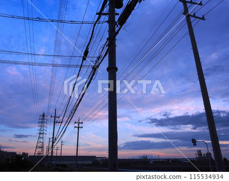 Evening scenery of the factory 115534934