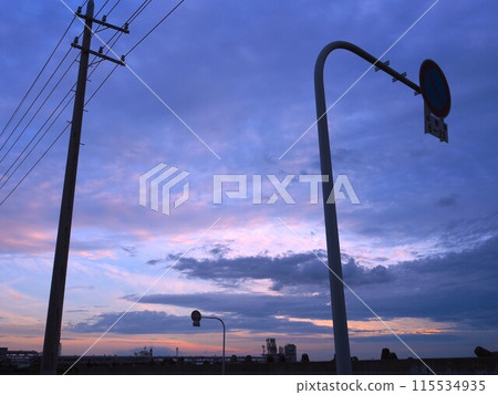 Evening scenery of the factory 115534935
