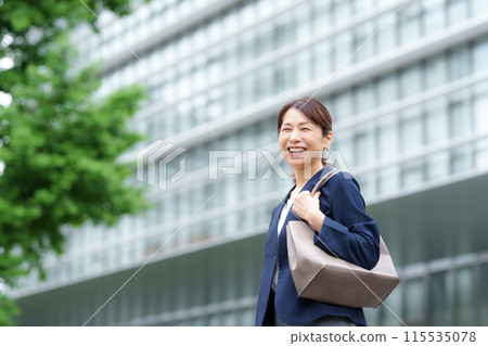 女性生意 115535078