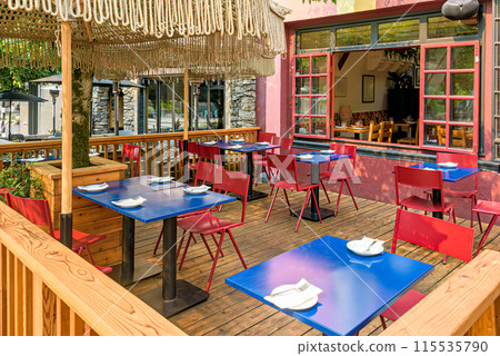 Summer patio of street cafe in North Vancouver, Canada Summer patio of street cafe in North Vancouver, Canada 115535790