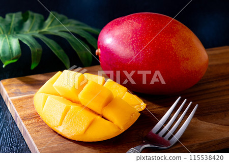 Mangoes from Miyazaki Prefecture 115538420