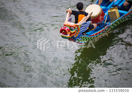 龍舟競速的熱血時刻 115539038