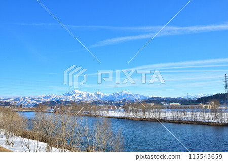Uono River and Three Mountains of Echigo (Niigata Prefecture) Uono River and Three Mountains of Echigo (Niigata Prefecture) 115543659