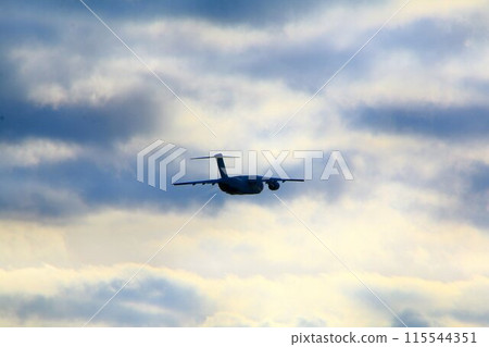 開發的目的是培育國內航空工業的技術...三保基地的國產大型運輸機[C-2] 115544351