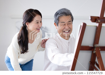 愛好:老年男女繪畫 愛好:老年男女繪畫 115547729