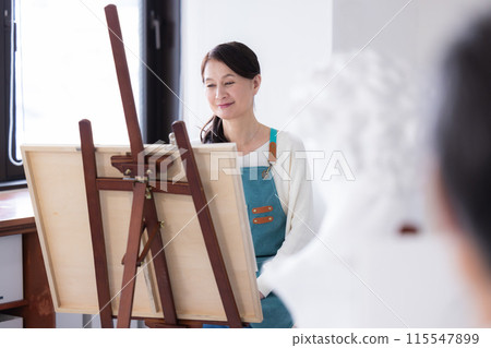 愛好：資深女性繪畫 115547899