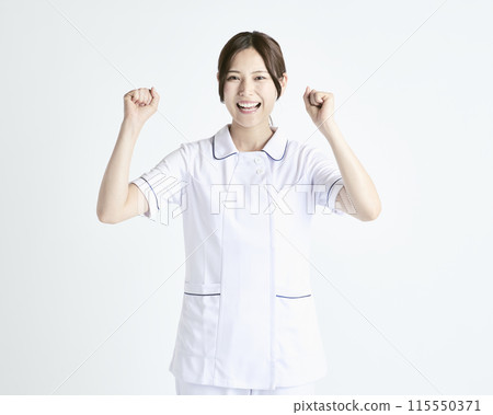 White back nurse 115550371