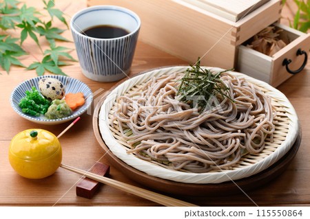 扎魯蕎麥麵配上最好的鰹魚湯 115550864