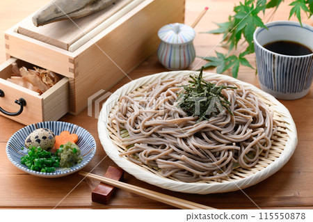 扎魯蕎麥麵配上最好的鰹魚湯 115550878