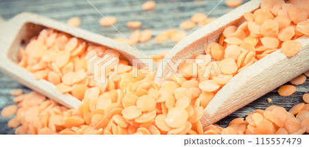 Red lentil as healthy ingredient of various dishes. Source vitamins, minerals and fiber 115557479
