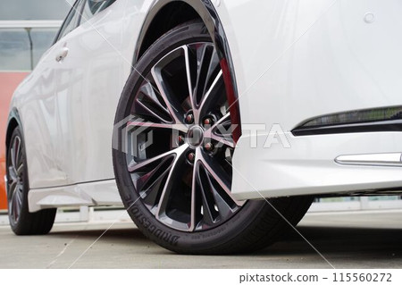 輪胎圖像 混合動力汽車輪胎 115560272