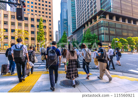 Tokyo cityscape in Japan, returning home, etc. View of the intersection in front of Otemachi Station from Otemachi. Marunouchi is in the background (June 14th) Tokyo cityscape in Japan, returning home, etc. View of the intersection in front of Otemachi Station from Otemachi. Marunouchi is in the background (June 14th) 115560921