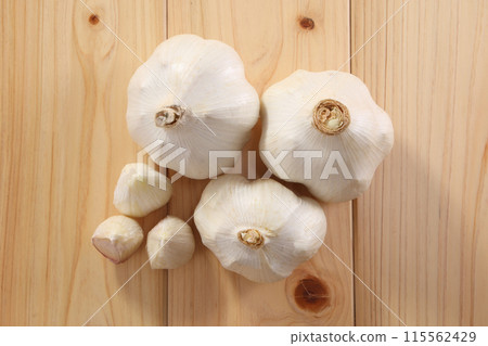 garlic  115562429