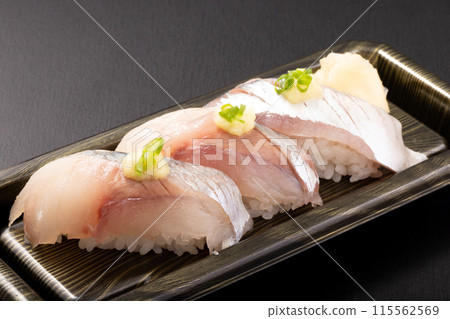 竹莢魚握壽司 115562569