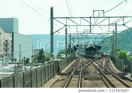 View from the front seat of the lead car on the JR Setouchi Ohashi Line (Okayama-Takamatsu section) 115563087
