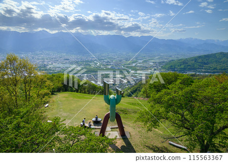 從長峰山展望台眺望的景色【安曇野市】 從長峰山展望台眺望的景色【安曇野市】 115563367