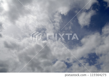 我在假期看到的天空 我在假期看到的天空 115564273