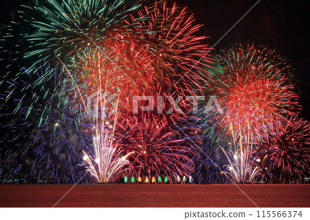Lake Biwa Fireworks Festival (Otsu City, Shiga Prefecture) Lake Biwa Fireworks Festival (Otsu City, Shiga Prefecture) 115566374