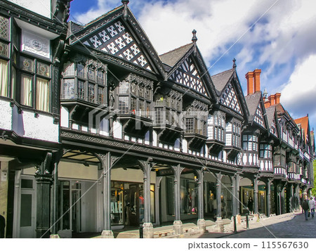 Street in Chester, England 115567630