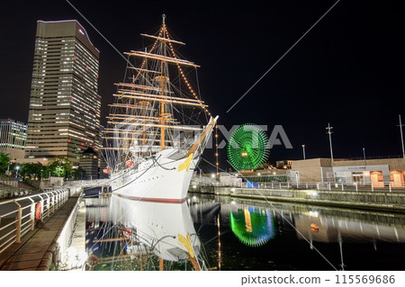橫濱市日本丸紀念公園夜景 橫濱市日本丸紀念公園夜景 115569686