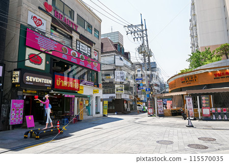 Scenery of Apgujeong Rodeo Street [Seoul/Gangnam-gu] 115570035