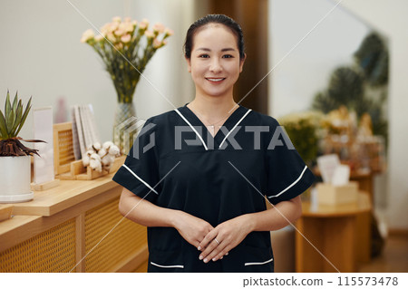 Spa Salon Beautician Spa Salon Beautician 115573478