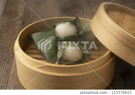 鰹魚饅頭用蒸籠蒸 115576021