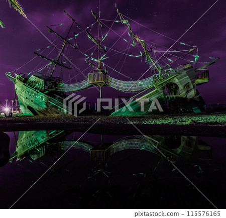 夜間沉船 115576165