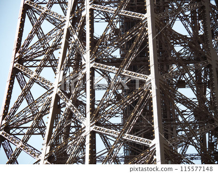 艾菲爾鐵塔，法國巴黎的象徵 115577148