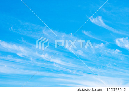 令人耳目一新的藍天 令人耳目一新的藍天 115578642