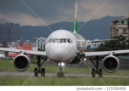 噴射客機 115580408