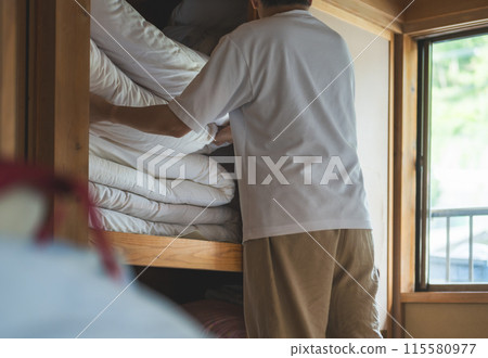 Futon and closet Futon and closet 115580977