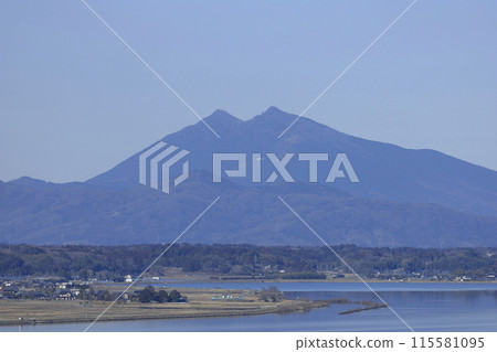 Mount Tsukuba seen across Lake Kasumigaura from the observation deck of the 60m-tall Rainbow Tower, built on the shores of Lake Kasumigaura in Namegata City, Ibaraki Prefecture. Mount Tsukuba seen across Lake Kasumigaura from the observation deck of the 60m-tall Rainbow Tower, built on the shores of Lake Kasumigaura in Namegata City, Ibaraki Prefecture. 115581095