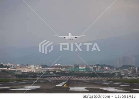 廣體客機 115581413