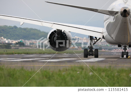 廣體客機 115581415