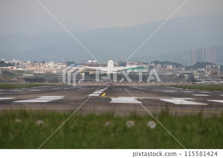 廣體客機 115581424