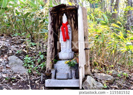 Sapporo City Chuo Ward, Maruyama 88 Temples, 88th Stone Buddha near the summit 115581532