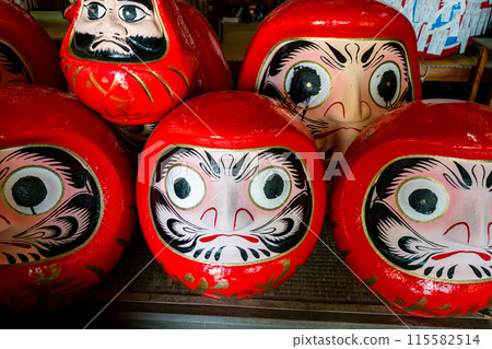 Photographing the Daruma dolls at Horin-ji Temple, commonly known as the "Daruma Temple" in Kamigyo Ward, Kyoto City Photographing the Daruma dolls at Horin-ji Temple, commonly known as the "Daruma Temple" in Kamigyo Ward, Kyoto City 115582514