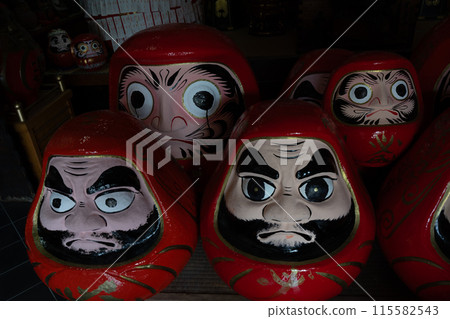 Photographing the Daruma dolls at Horin-ji Temple, commonly known as the "Daruma Temple" in Kamigyo Ward, Kyoto City Photographing the Daruma dolls at Horin-ji Temple, commonly known as the "Daruma Temple" in Kamigyo Ward, Kyoto City 115582543