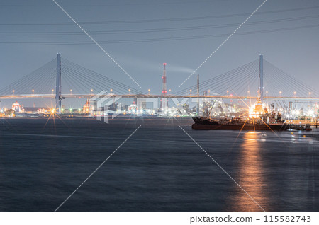 Night view of Nagoya harbor Night view of Nagoya harbor 115582743