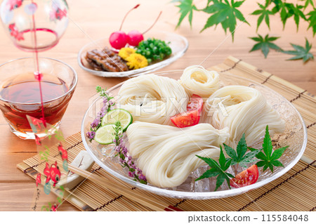 Summer flavor: Somen noodles Summer flavor: Somen noodles 115584048