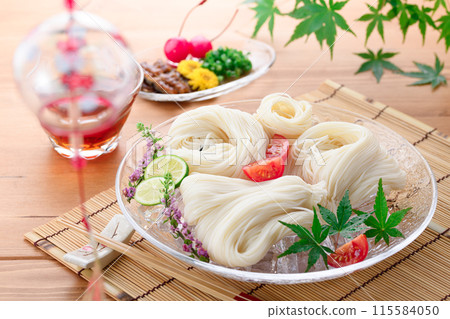 Summer flavor: Somen noodles Summer flavor: Somen noodles 115584050