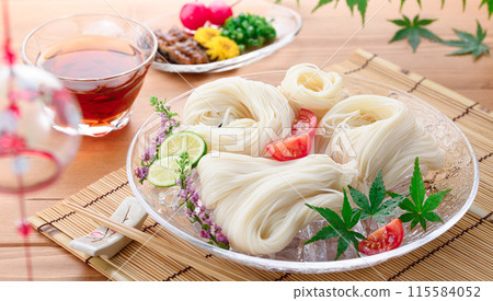 Summer flavor: Somen noodles Summer flavor: Somen noodles 115584052