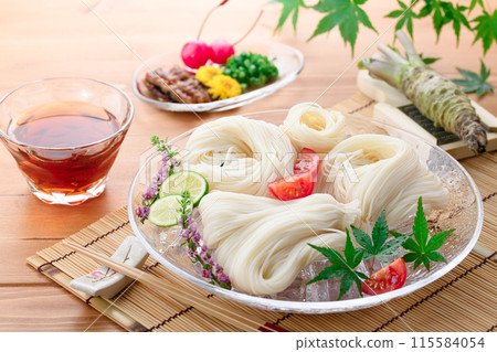 Summer flavor: Somen noodles Summer flavor: Somen noodles 115584054